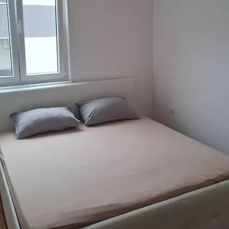 Simonovic * 보디체